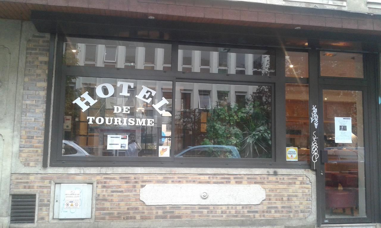 Le Kleber Hotell Montreuil  Exteriör bild